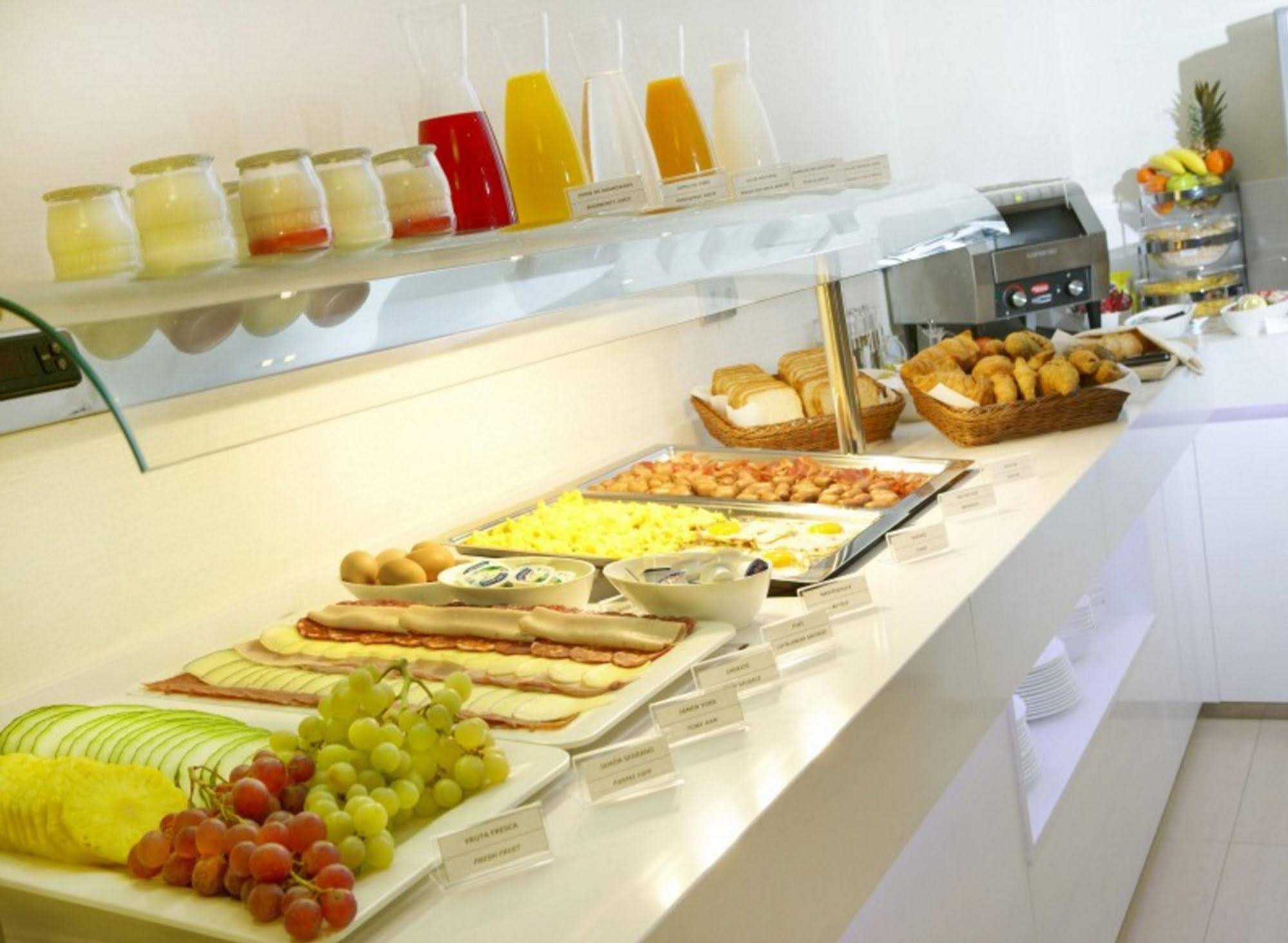 Musik Boutique Hotel Барселона Ресторан фото