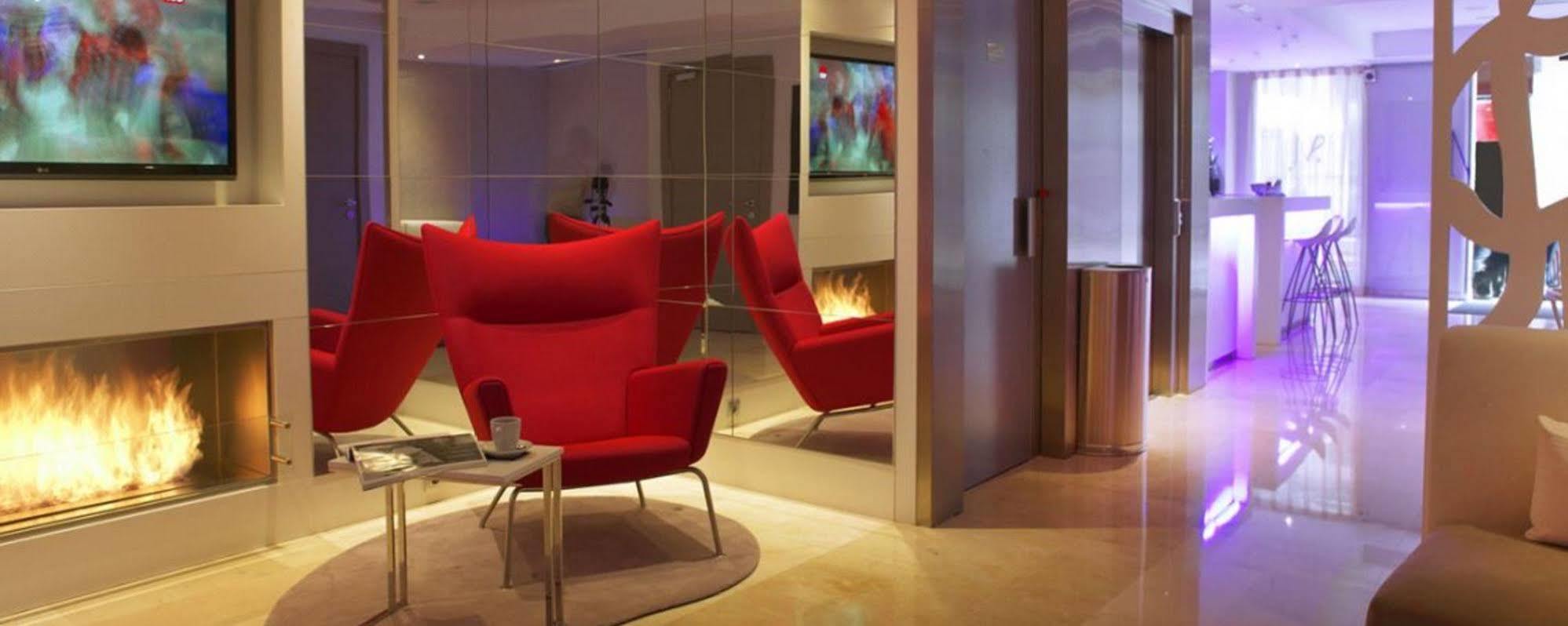 Musik Boutique Hotel Барселона Экстерьер фото